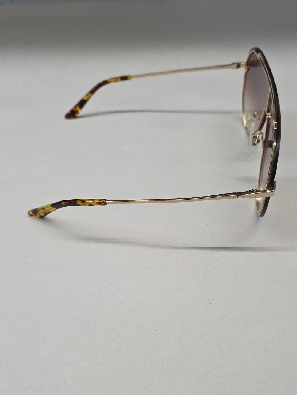 Diff Imani Shield Gold /Brown Gradient  Sunglasses - Picture 4 of 8